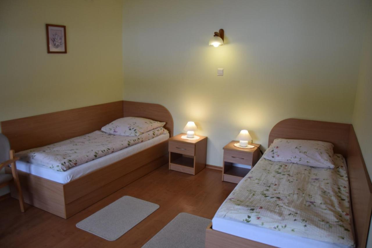 Inter-Bar-Motel Nowe Marzy Bagian luar foto