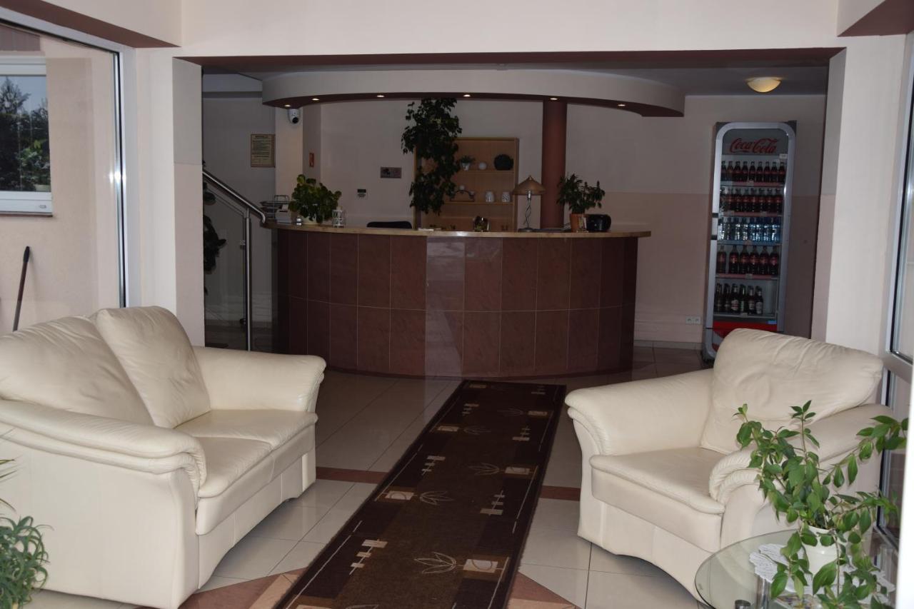 Inter-Bar-Motel Nowe Marzy Bagian luar foto